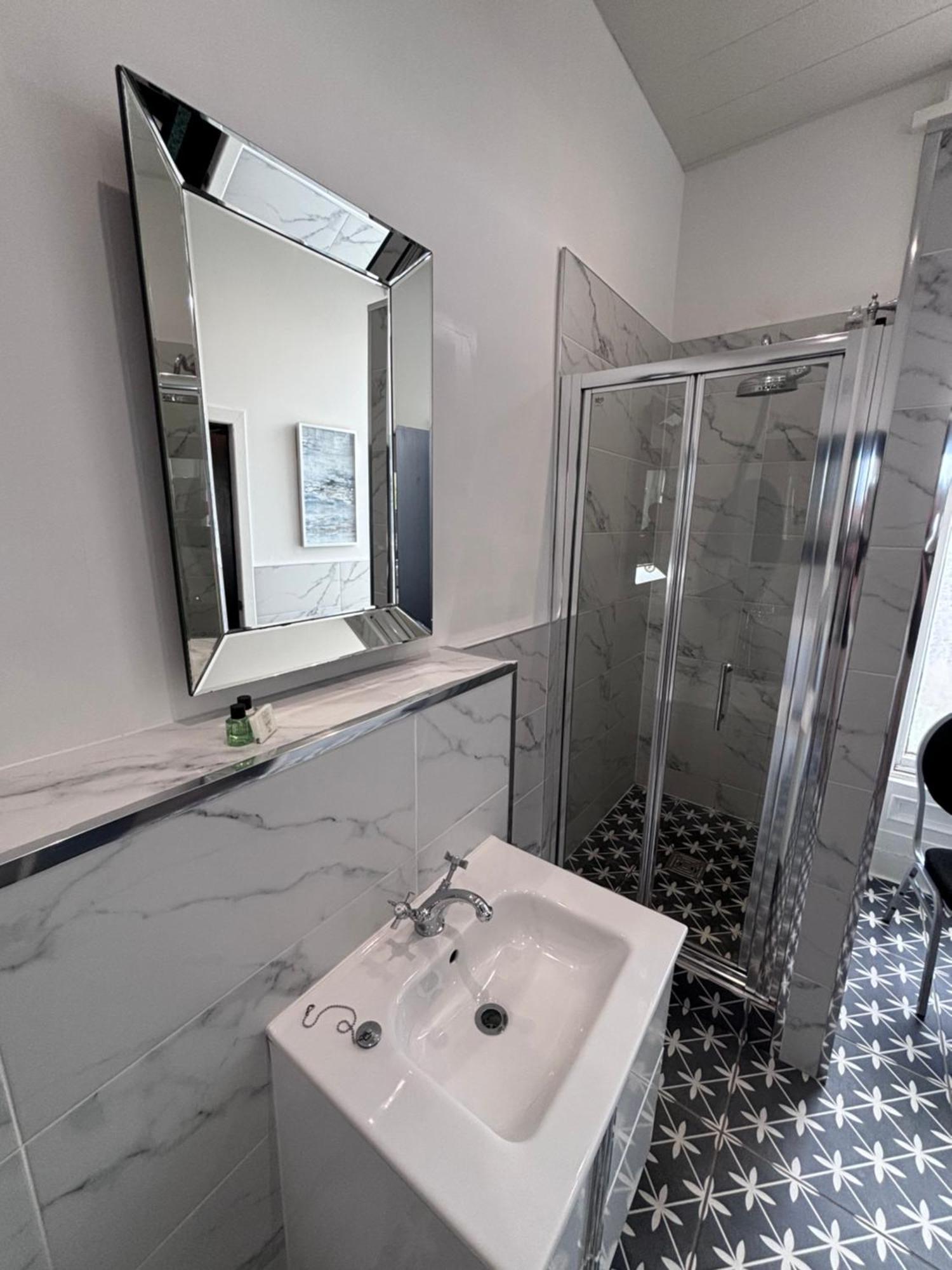 Richmond Park Hotel